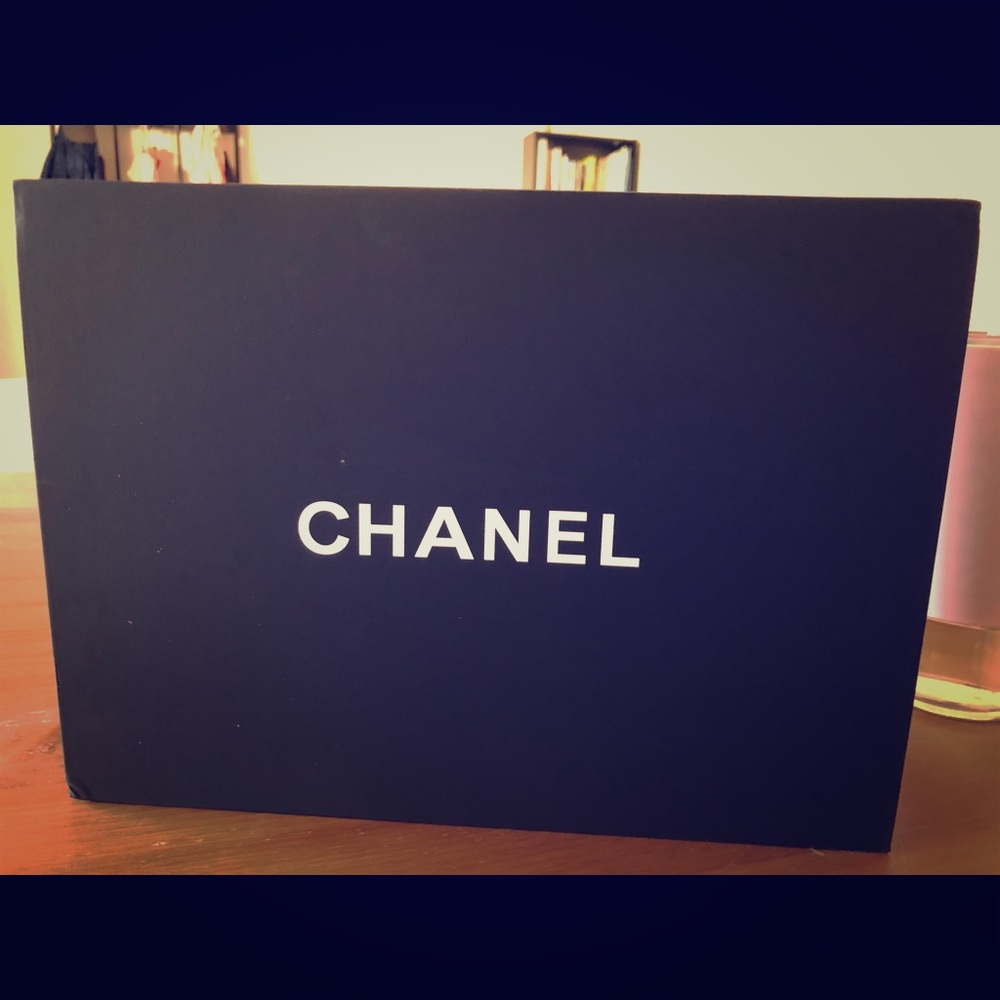 Chanel gift box set
